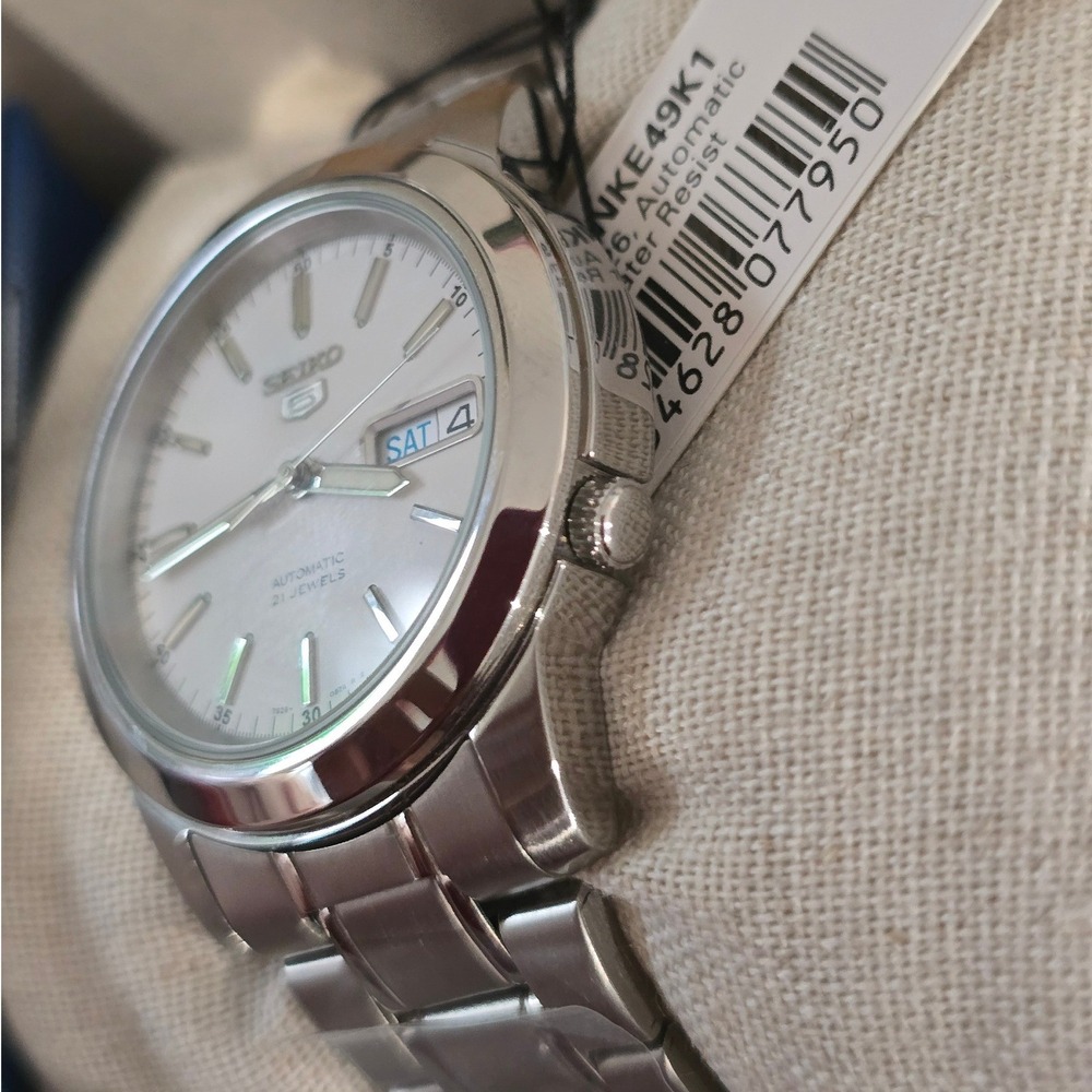 Seiko 5 SNKE49K1 39mm Automatic Watch White Dial Day Date 21 Jewels Box Office - Picture 10 of 11